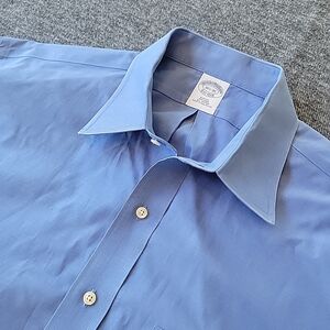 Brooks Brothers Dress Shirt Men's 16.5 35 Slim Fit Blue Button Up Non Iron